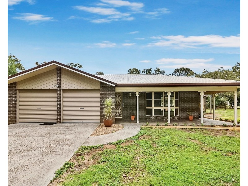 17 Currawong Road, Gooburrum QLD 4670