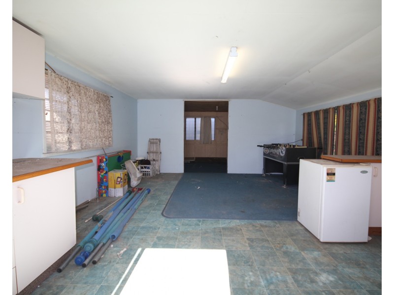 80 Elliott Heads Road, Kepnock QLD 4670