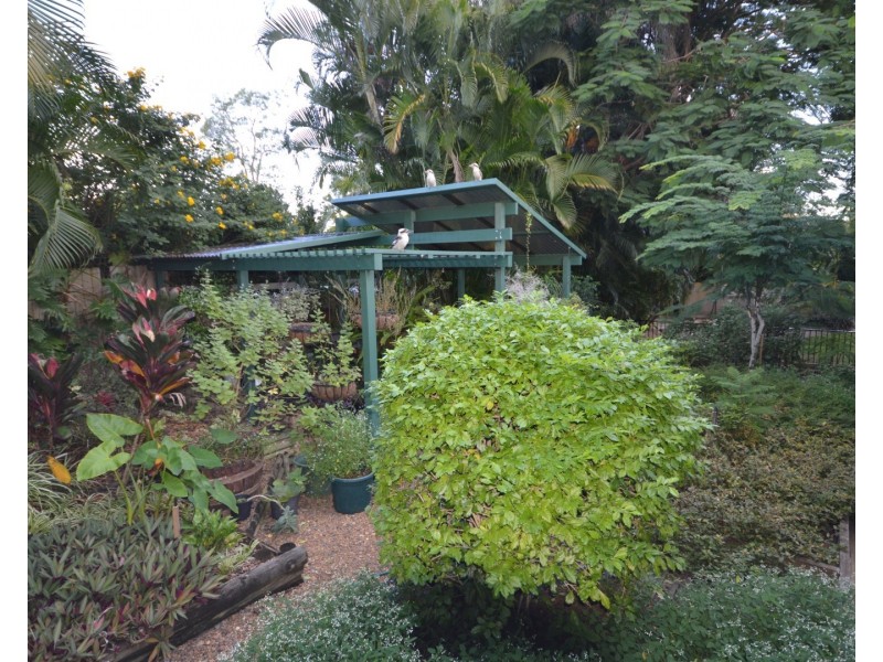 3 Commodore Drive, South Bingera QLD 4670