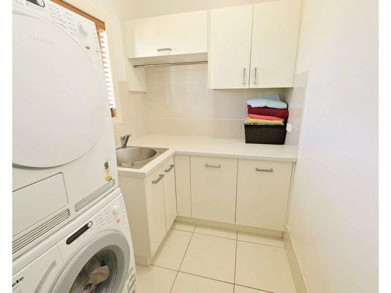 1  Jasmine Court, Kalkie QLD 4670