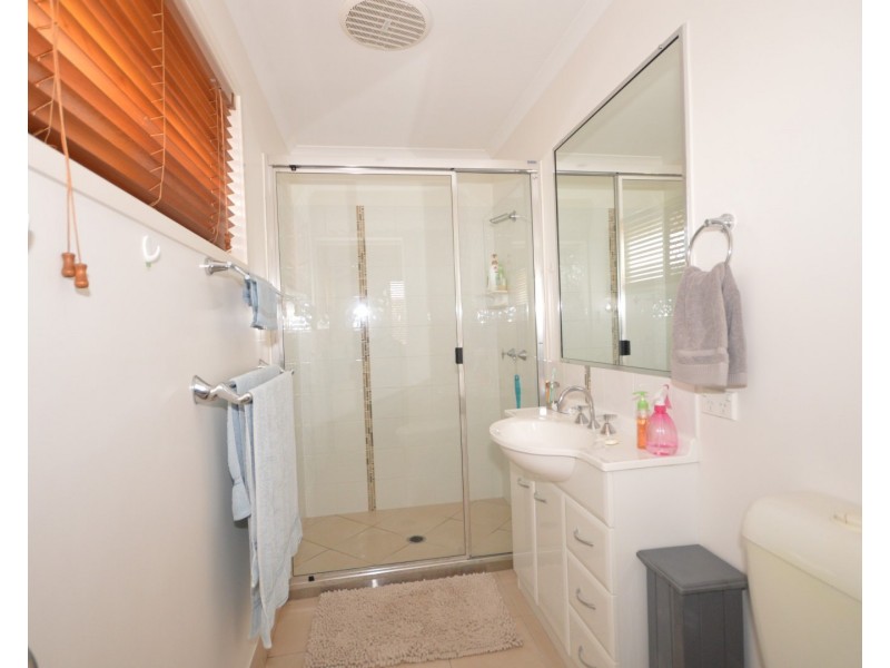 7a  Greathead Road, Kepnock QLD 4670