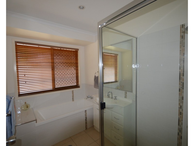 7a  Greathead Road, Kepnock QLD 4670