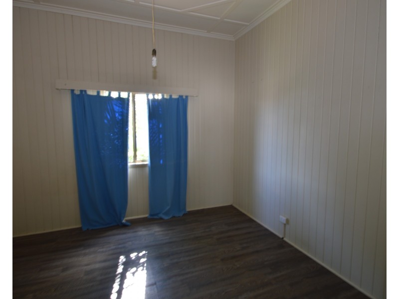 16 Arthur Street, Bundaberg South QLD 4670