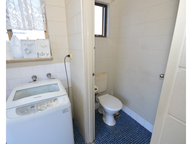 16 Arthur Street, Bundaberg South QLD 4670