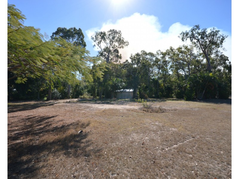 1 Possum Place, Gooburrum QLD 4670