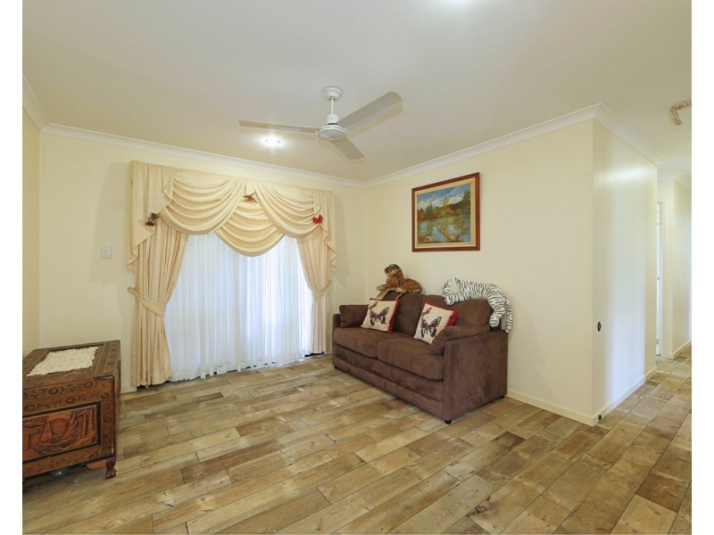 6  Erindale Avenue, Kensington QLD 4670