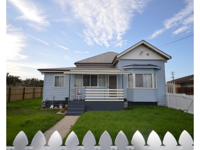 63 Sims Road, Avenell Heights QLD 4670