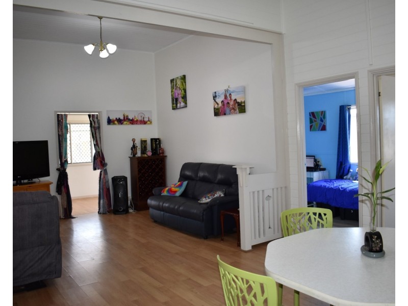 63 Sims Road, Avenell Heights QLD 4670