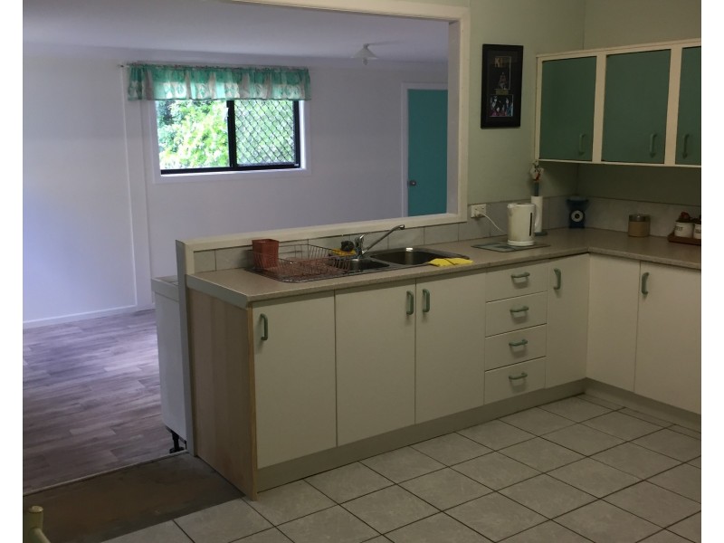 36 Blackall Street, Avondale QLD 4670