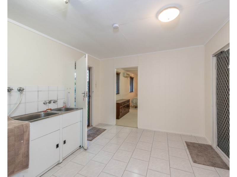 13 Strathdee Avenue, Bundaberg South QLD 4670