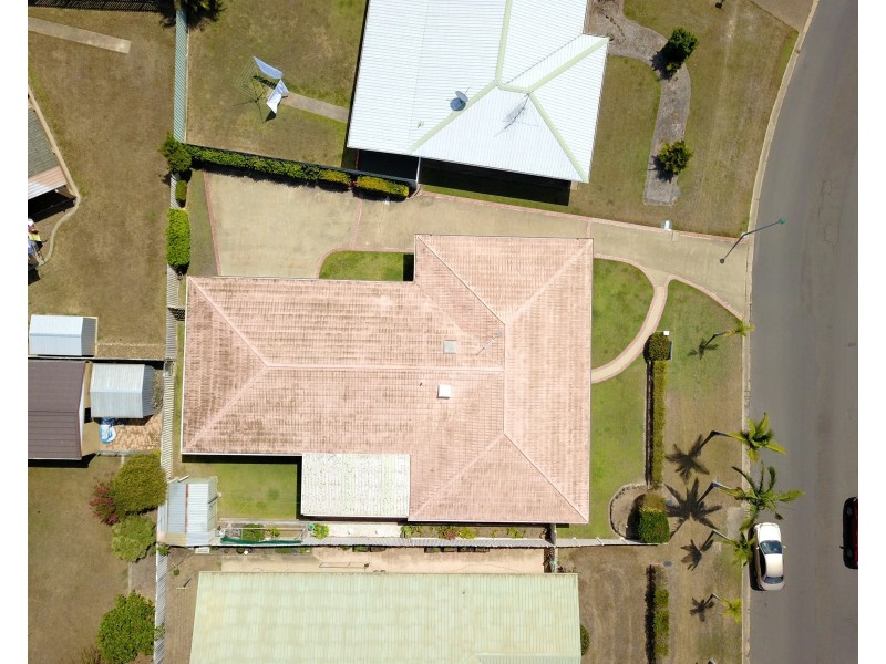 13 Strathdee Avenue, Bundaberg South QLD 4670