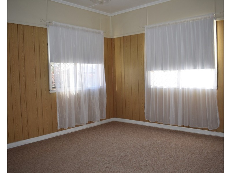 37 Svensson Street, Svensson Heights QLD 4670