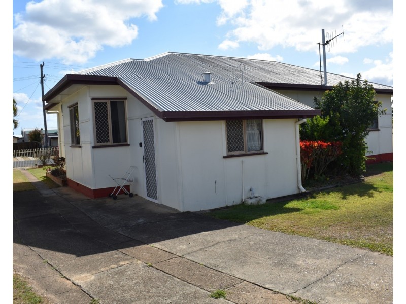 37 Svensson Street, Svensson Heights QLD 4670