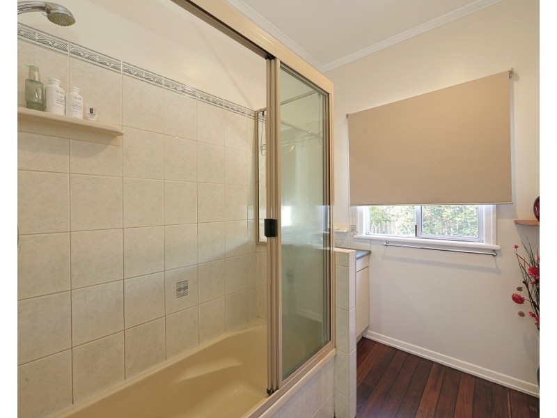 4 Sydney Street, Kepnock QLD 4670