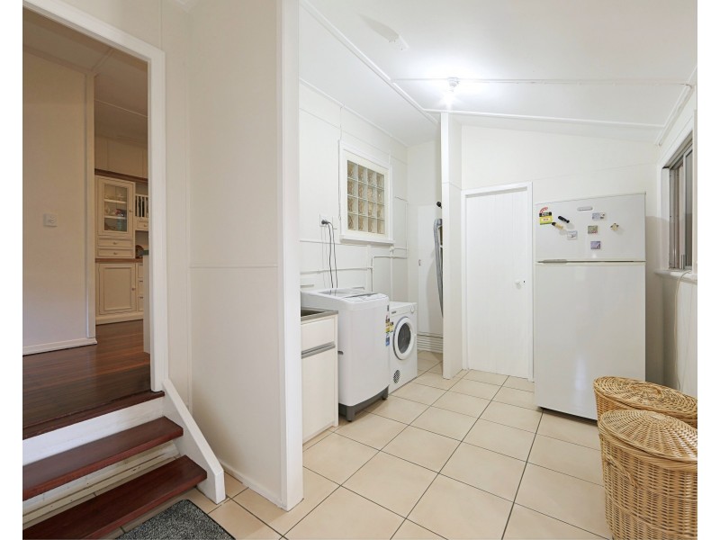 4 Sydney Street, Kepnock QLD 4670