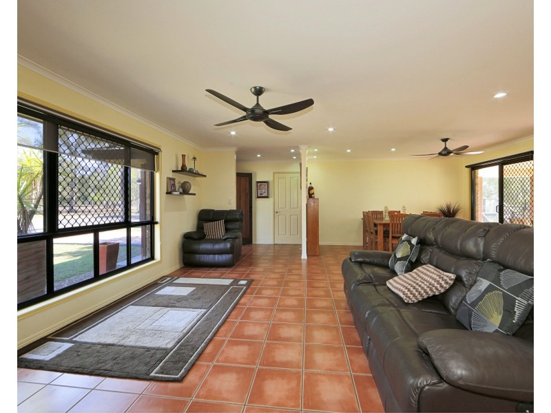 60 Pleasant Drive, Sharon QLD 4670