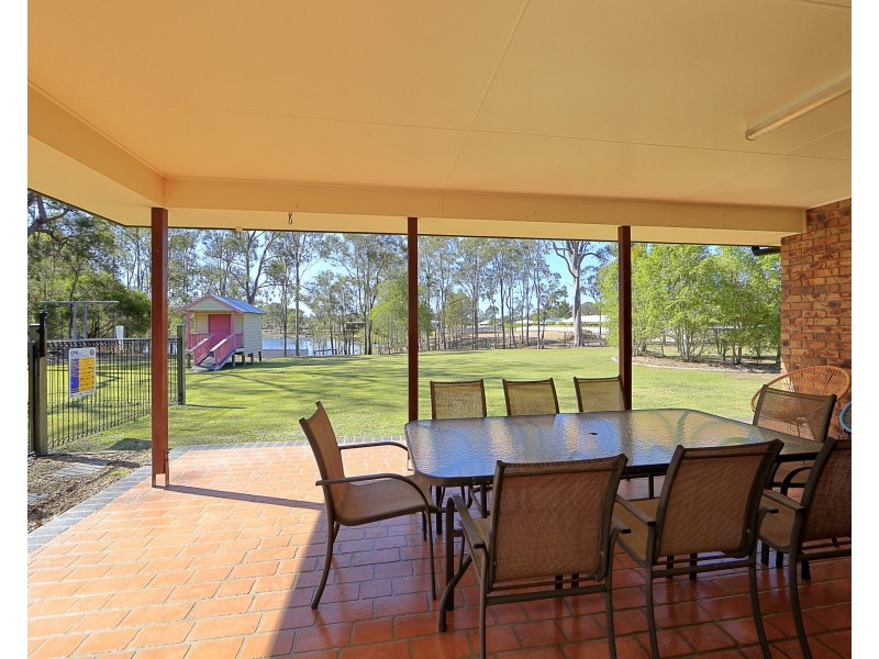 60 Pleasant Drive, Sharon QLD 4670