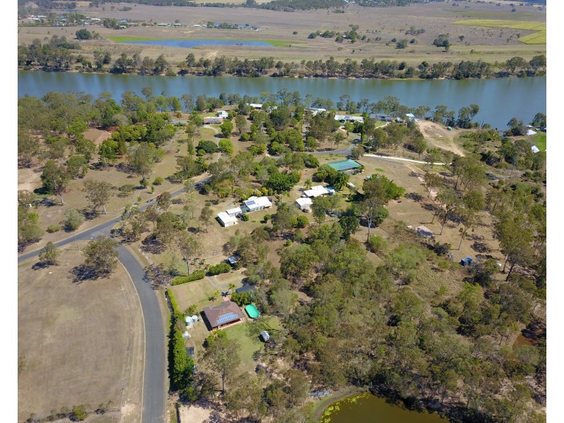 60 Pleasant Drive, Sharon QLD 4670