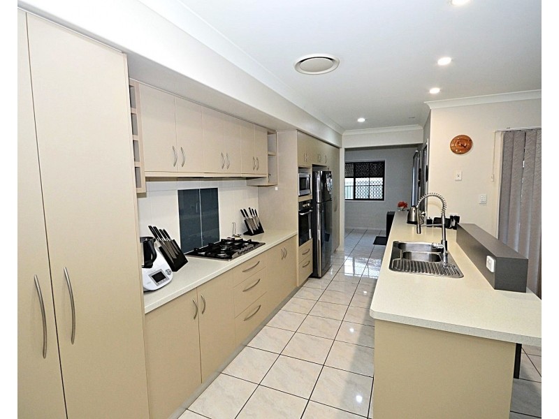 17 Schulte Street, Bundaberg East QLD 4670