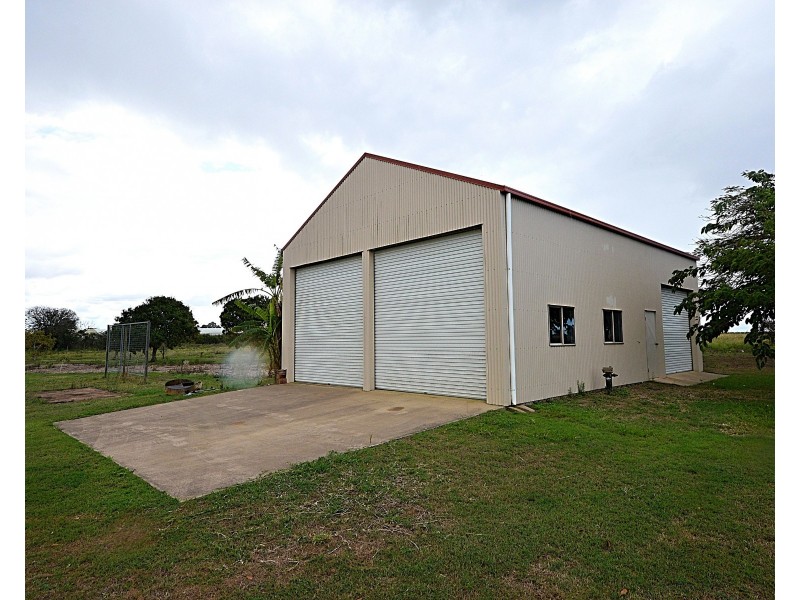 33 Gooburrum Road ( Leacy place), Gooburrum QLD 4670