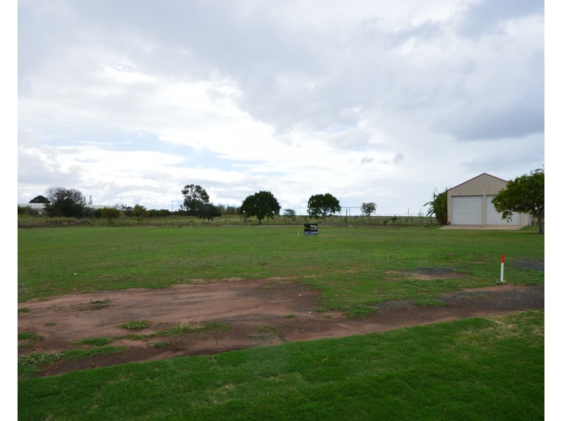 33 Gooburrum Road ( Leacy place), Gooburrum QLD 4670