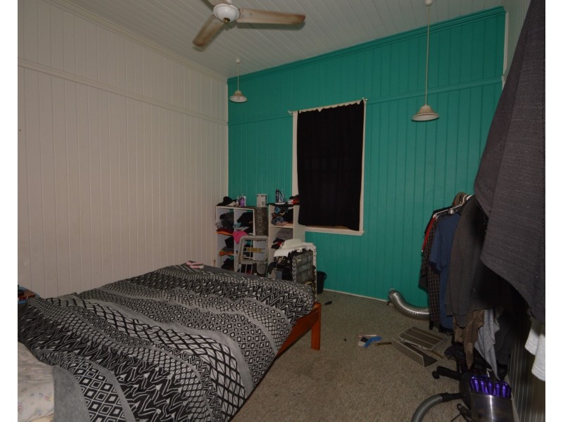43 Hinkler Avenue, Bundaberg North QLD 4670