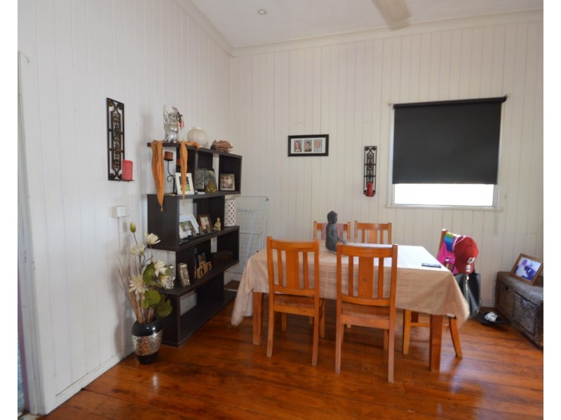 43 Hinkler Avenue, Bundaberg North QLD 4670