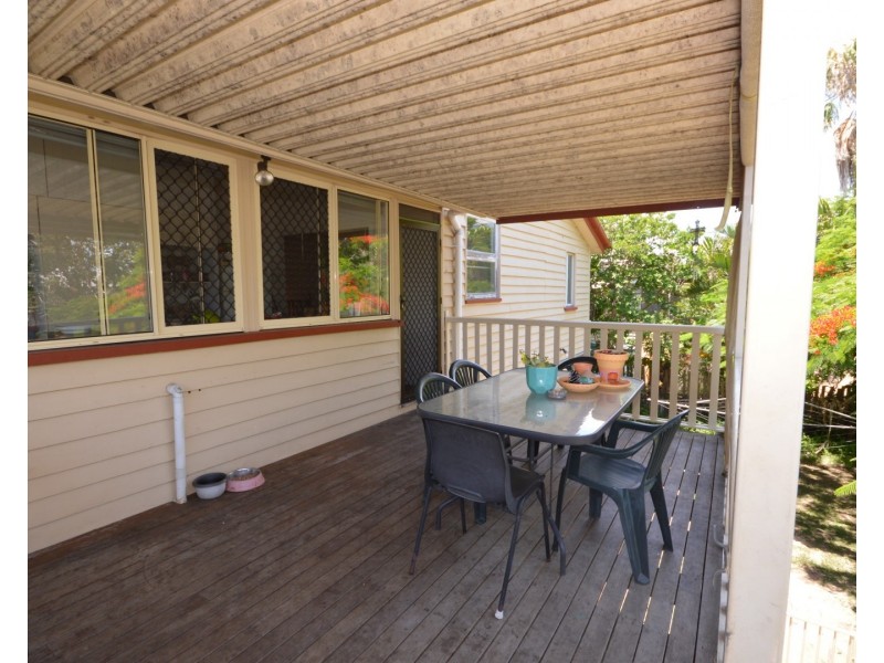 43 Hinkler Avenue, Bundaberg North QLD 4670