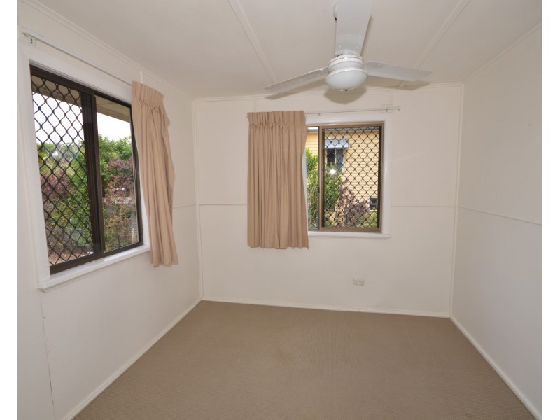 11 Steffensen Street, Svensson Heights QLD 4670