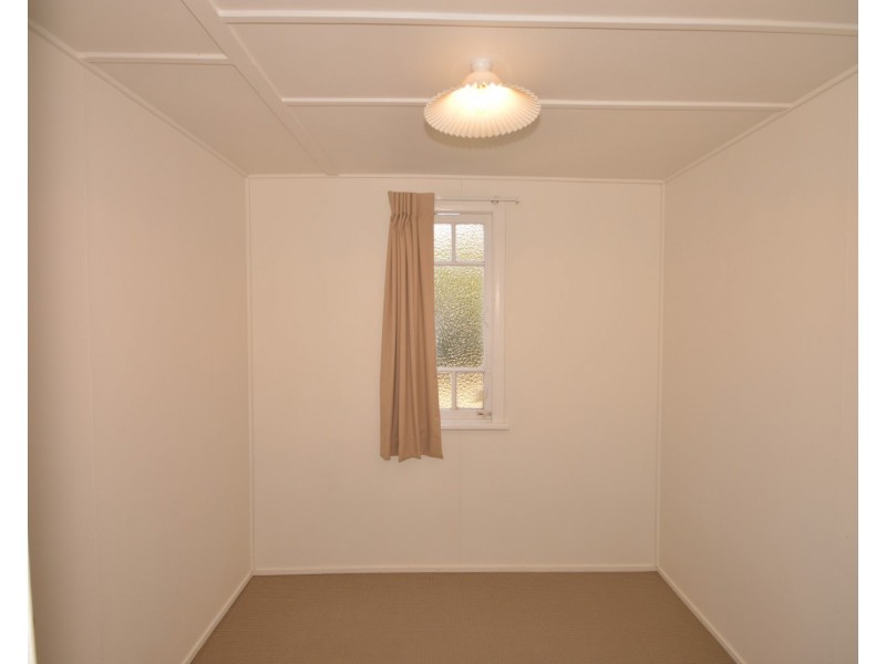 11 Steffensen Street, Svensson Heights QLD 4670