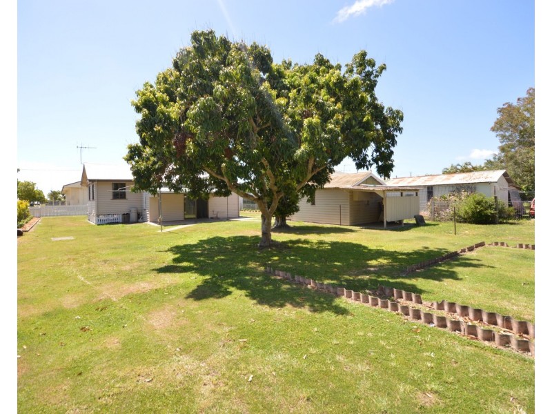 11 Steffensen Street, Svensson Heights QLD 4670