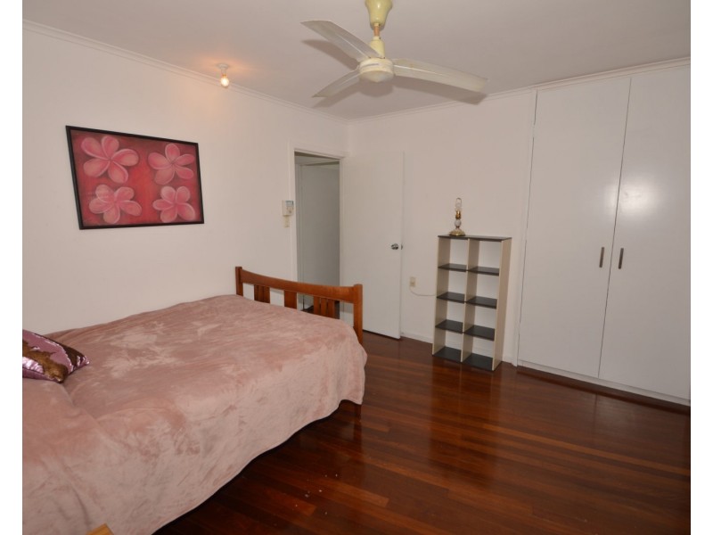 98  Branyan Street, Svensson Heights QLD 4670
