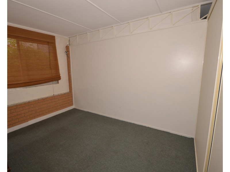 98  Branyan Street, Svensson Heights QLD 4670