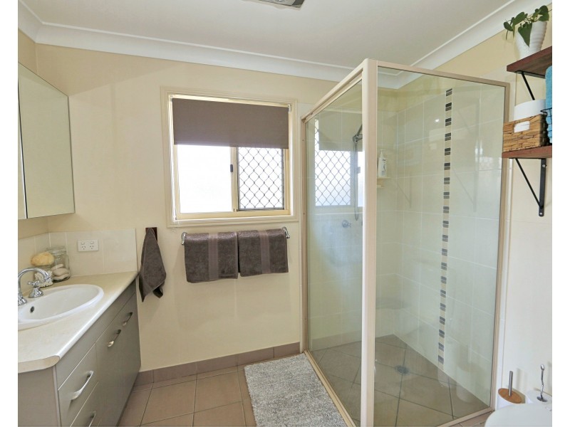 7 Garden View Court, Kalkie QLD 4670