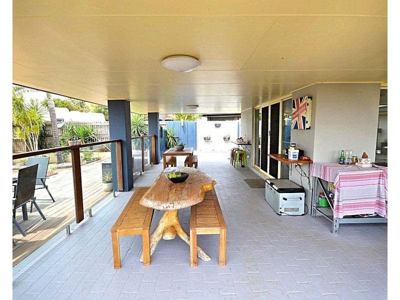 7 Garden View Court, Kalkie QLD 4670