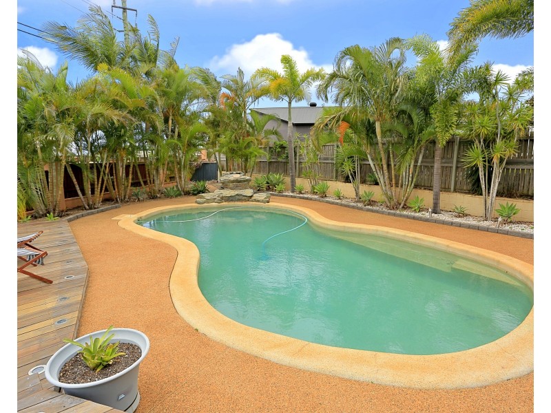 7 Garden View Court, Kalkie QLD 4670