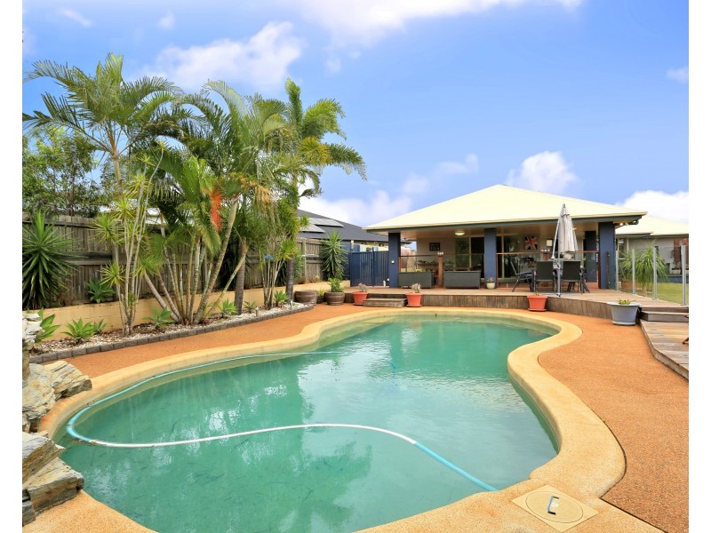7 Garden View Court, Kalkie QLD 4670