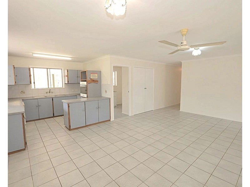645 Monduran Road, Yandaran QLD 4673