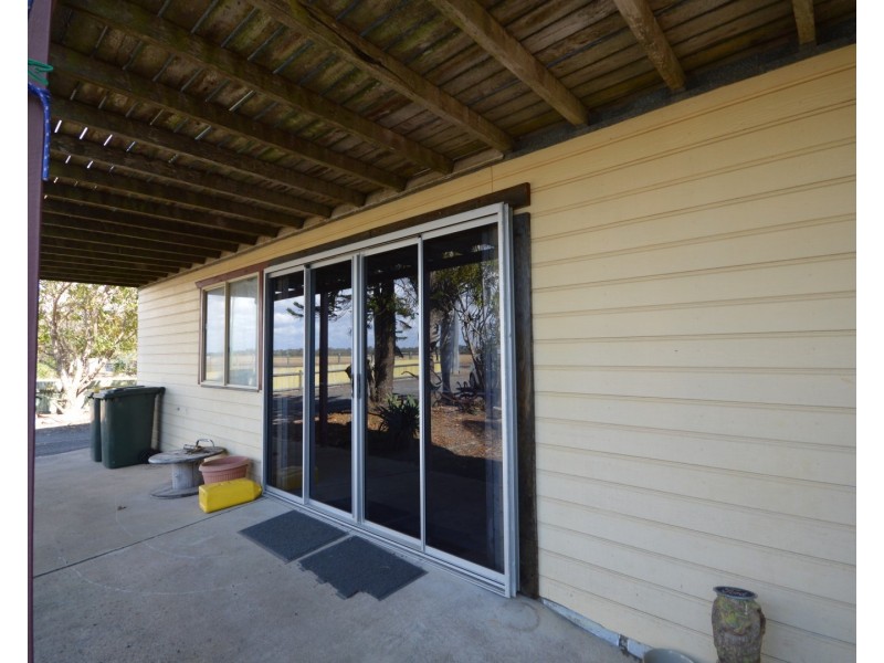 68 Rowlands Road, Burnett Heads QLD 4670