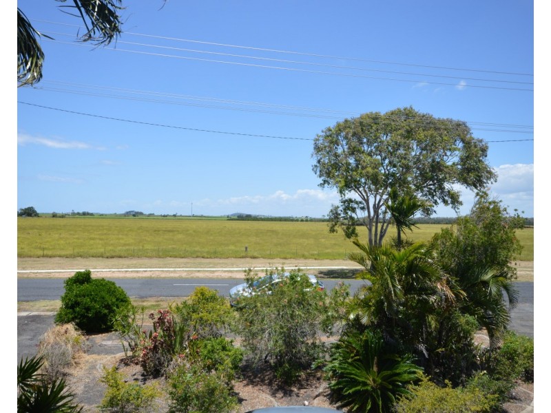 68 Rowlands Road, Burnett Heads QLD 4670