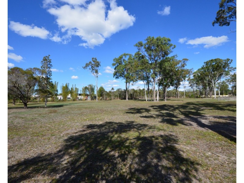 6 Hyperno Way, Branyan QLD 4670