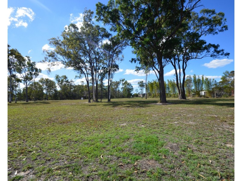 6 Hyperno Way, Branyan QLD 4670