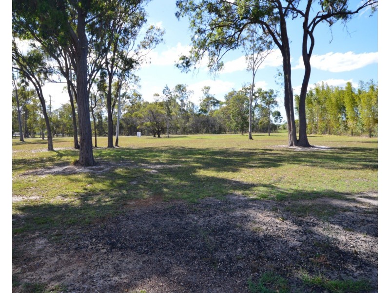 6 Hyperno Way, Branyan QLD 4670