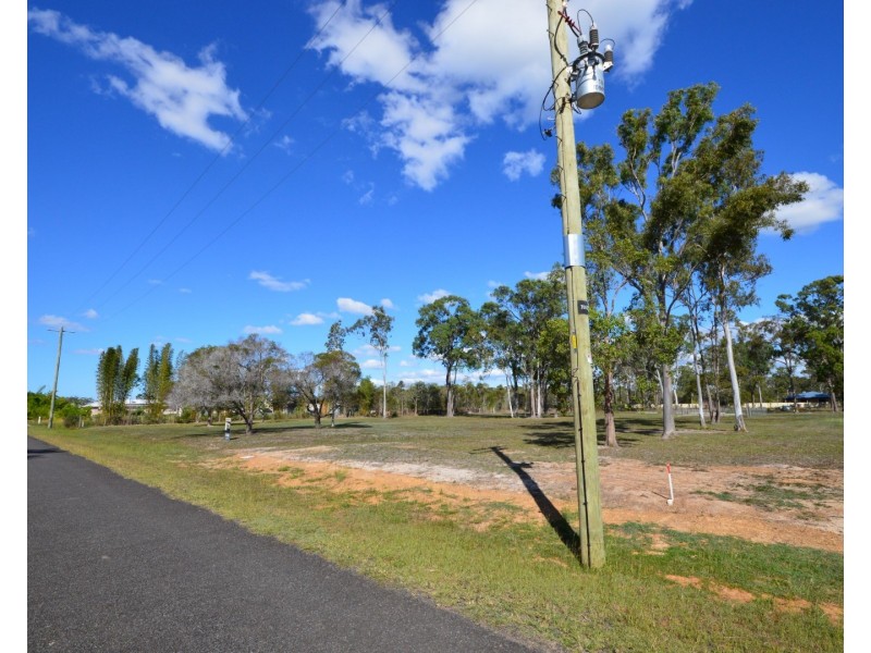 6 Hyperno Way, Branyan QLD 4670