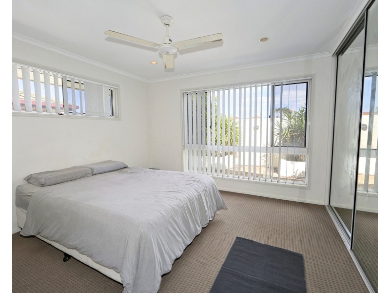 19 Clive Crescent, Kepnock QLD 4670