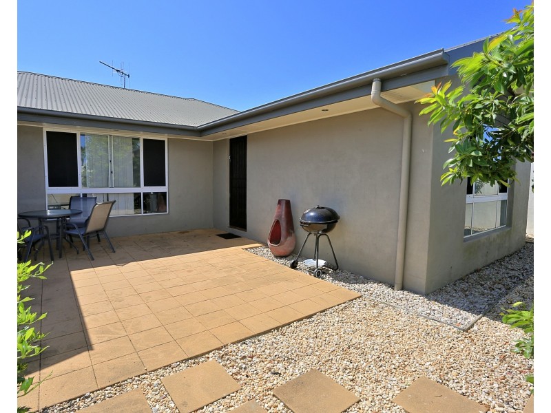 19 Clive Crescent, Kepnock QLD 4670