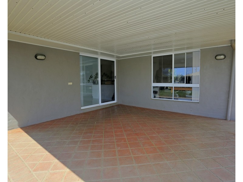 19 Clive Crescent, Kepnock QLD 4670