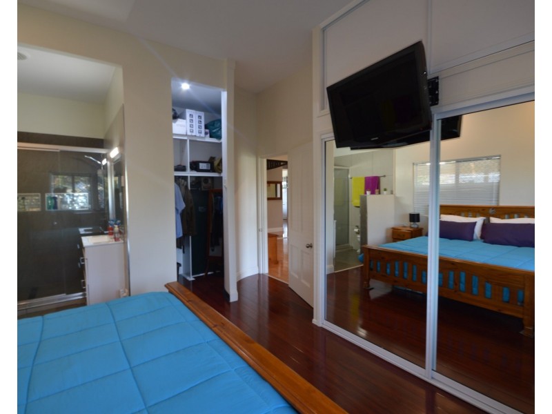 39 Curtis Street, Bundaberg South QLD 4670