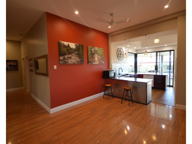 39 Curtis Street, Bundaberg South QLD 4670