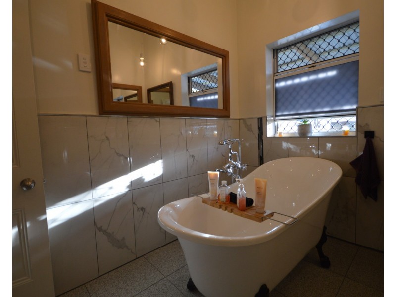 39 Curtis Street, Bundaberg South QLD 4670